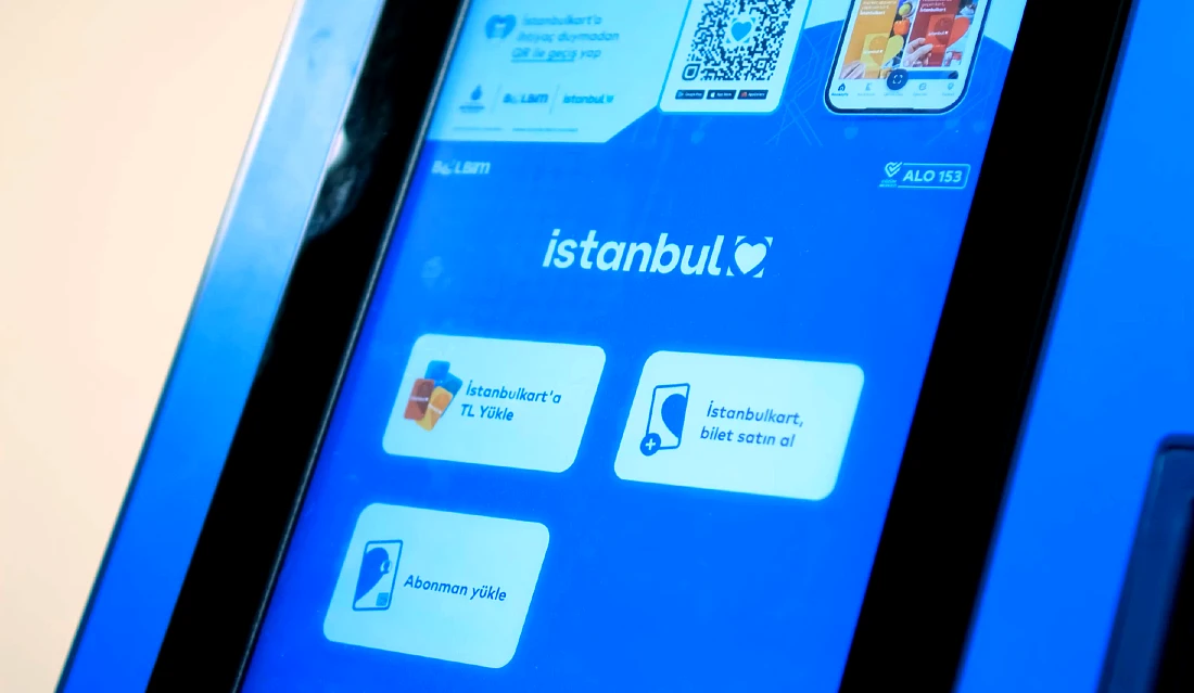 close up of an ATM screen with the word Istanbul prominent